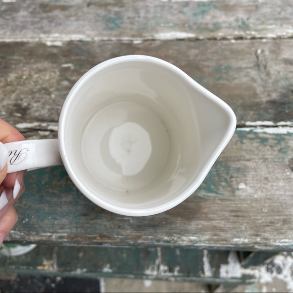 Redoute Roses by ROY KIRKHAM creamer - Picture 5 of 6